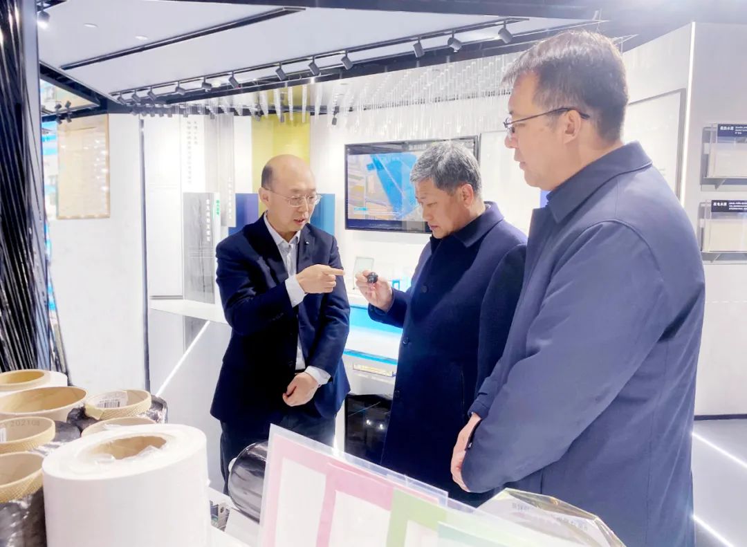 		常张利会见固原市委书记滑志敏一行_尊龙凯时要闻_尊龙凯时集团有限公司	