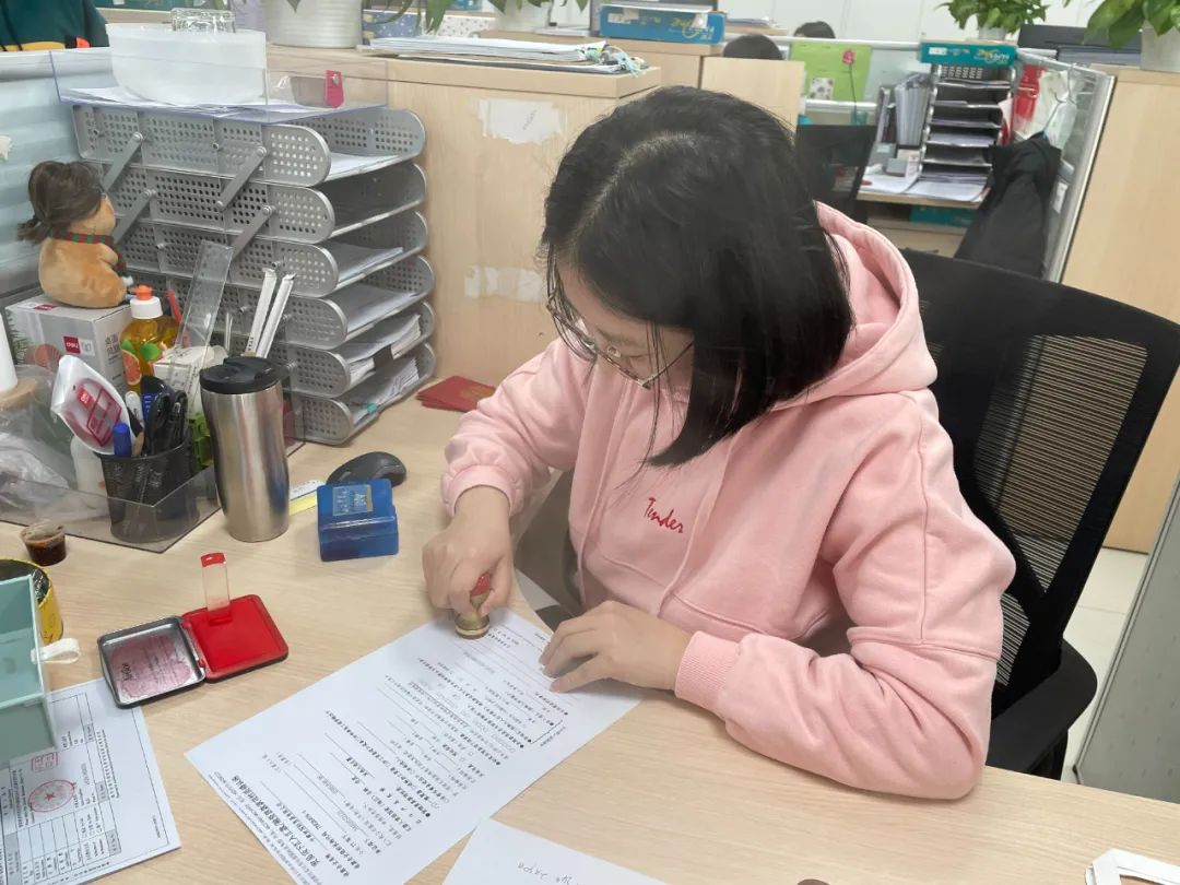 		新春不打烊 | 用坚守誊写最美“敬业福”_责任与文化_尊龙凯时集团有限公司	