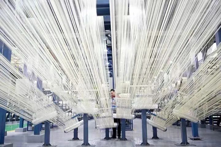 		《经济日报》：中复神鹰推进高端化规模；；；躺焯枷宋ひ堤嶂噬禵媒体报道_尊龙凯时集团有限公司	
