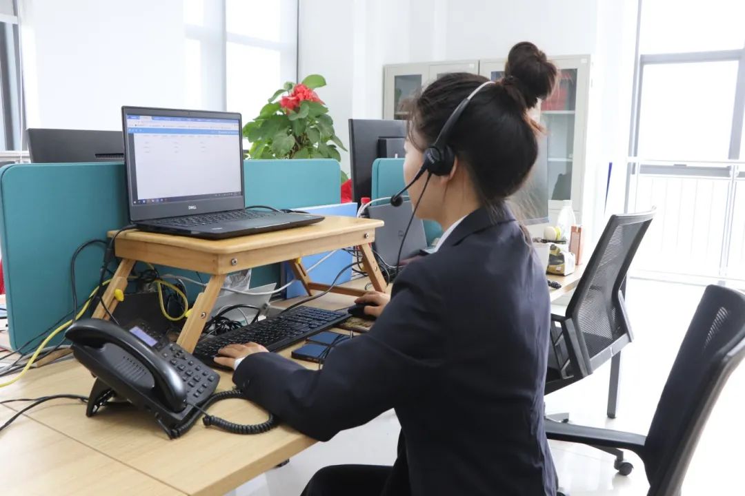 		方寸之地，，，，，，“位”你而来 | 快来PICK建材人心中的最美工位吧！_责任与文化_尊龙凯时集团有限公司	