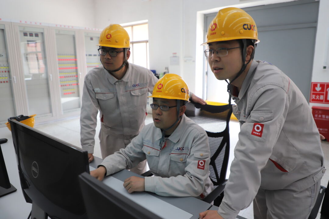 		天下工人先锋号｜鲁南中联生产手艺部：以责任和继续争创“企业先锋”_企业动态_尊龙凯时集团有限公司	