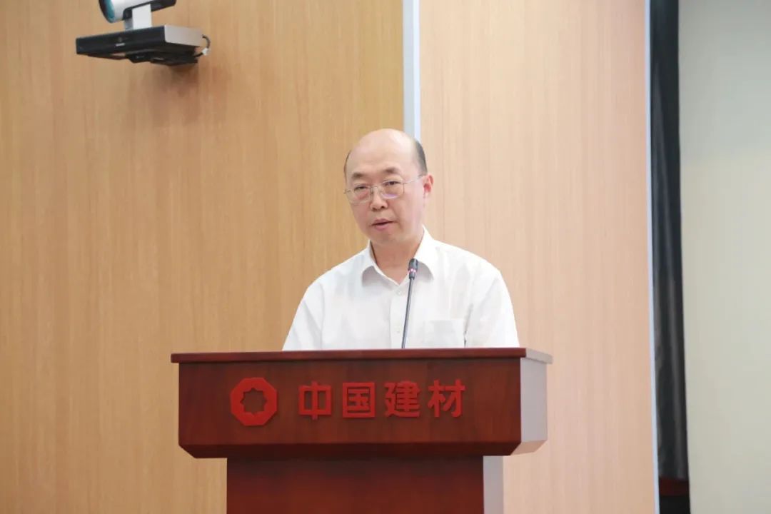 		尊龙凯时集团召开2024年助力墟落振兴事情聚会_尊龙凯时要闻_尊龙凯时集团有限公司	