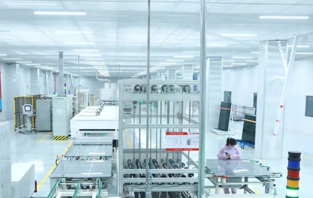 		创价值 谱新篇 | 总包土耳其最大光伏玻璃生产线燃烧、碲化镉发电玻璃转化率再立异高、获欧盟CE认证……_企业动态_尊龙凯时集团有限公司	