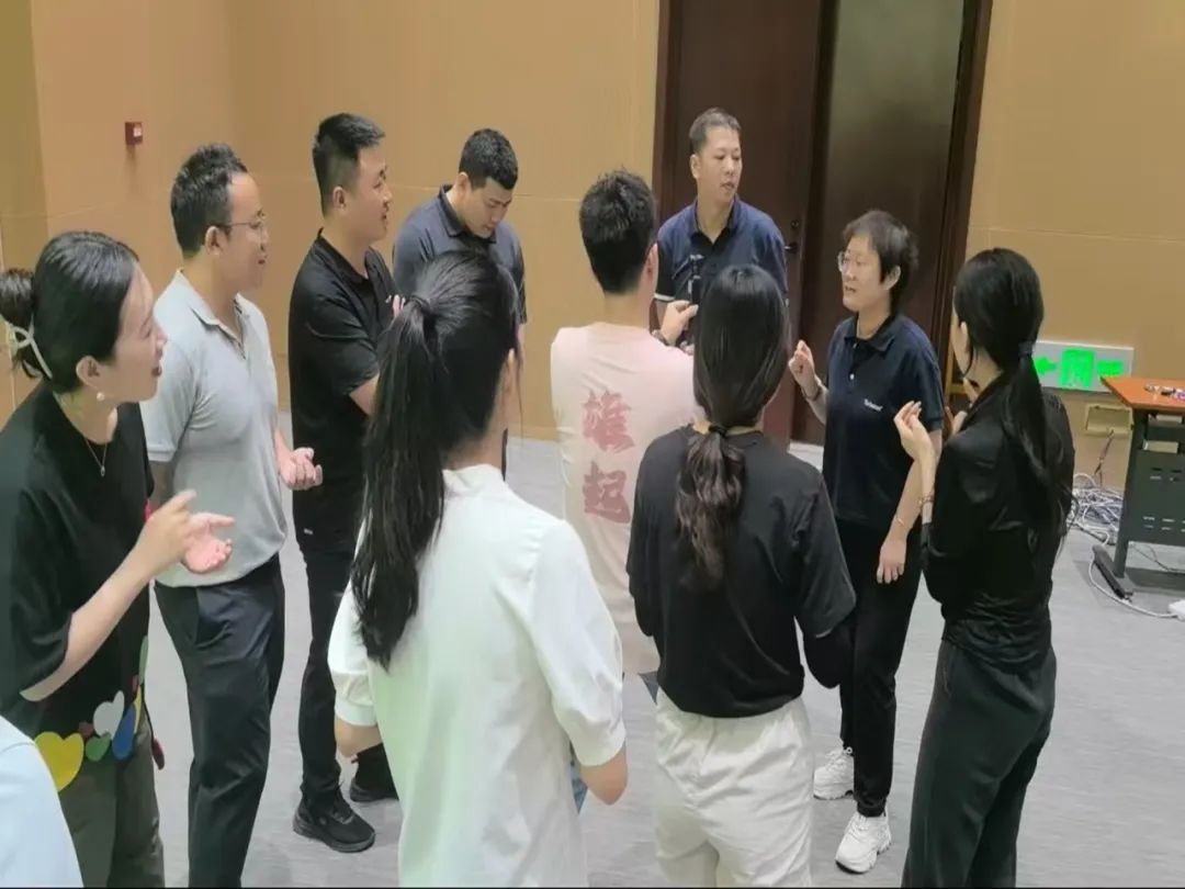 		“青马”赋能 向“新”而行 ——尊龙凯时集团团委举行2024年轻年马克思主义者作育工程培训班_尊龙凯时要闻_尊龙凯时集团有限公司	