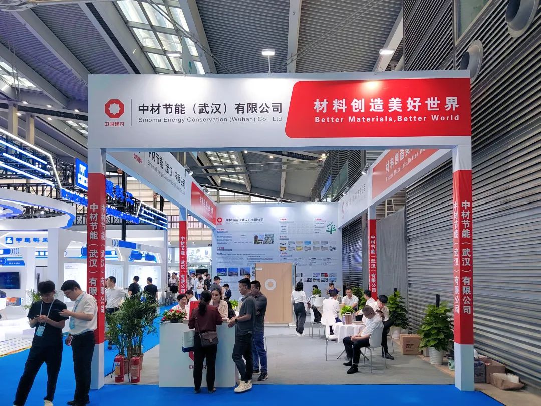 		 冲刺四序度 | “氢储运装备联合研发中心”揭牌、入选ESG卓越实践、2.2米透明微晶光学玻璃下线、新项目燃烧…… _企业动态_尊龙凯时集团有限公司	