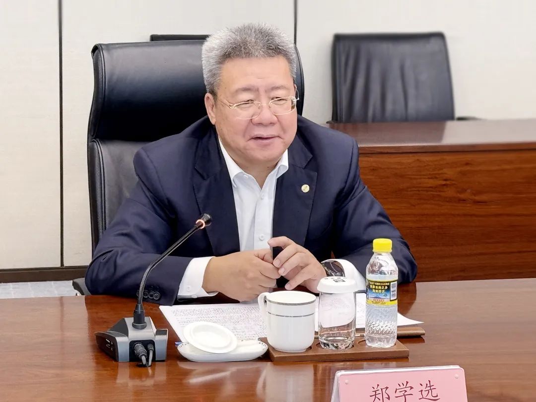 		 周育先造访中建集团 _尊龙凯时要闻_尊龙凯时集团有限公司	