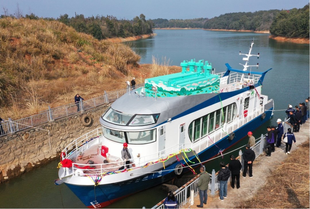 		 练“氢”功 待新风，，看储氢瓶怎样实现“氢”松逾越 _媒体报道_尊龙凯时集团有限公司	