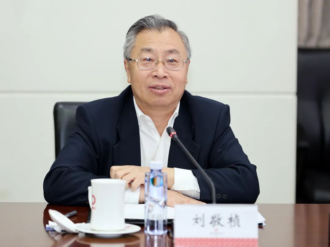 		 周育先会见中国物流党委书记、董事长刘敬桢一行 _尊龙凯时要闻_尊龙凯时集团有限公司	