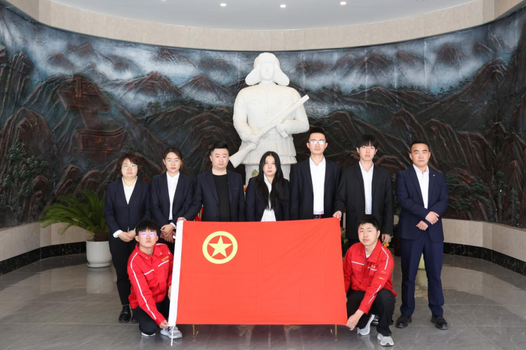 		@建材青年 五四系列运动精彩来袭，，，等你解锁！_企业动态_尊龙凯时集团有限公司	