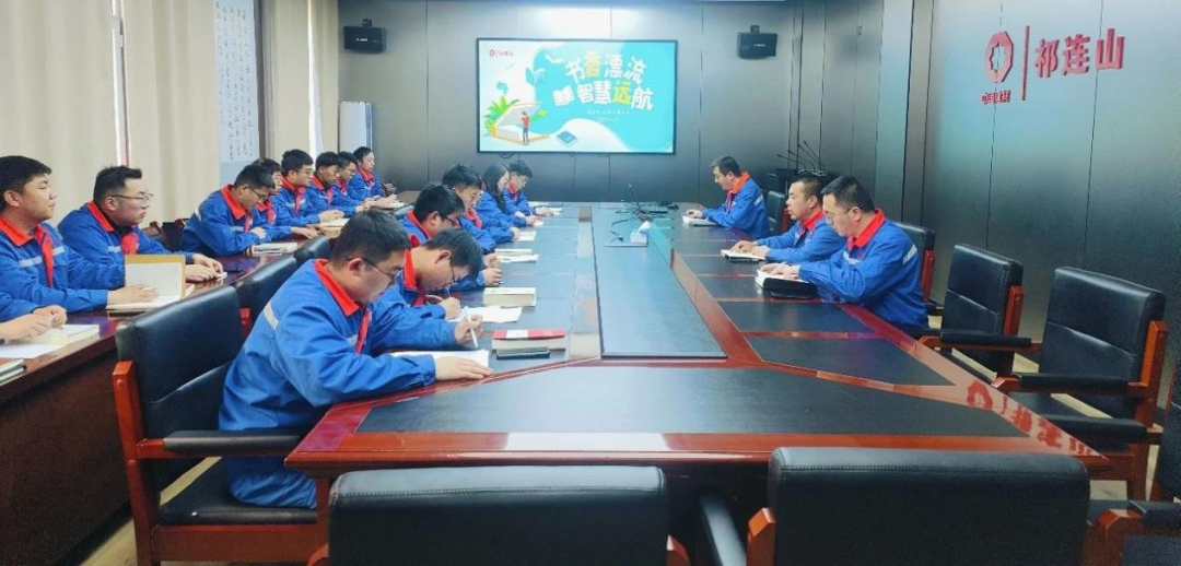 		@建材青年 五四系列运动精彩来袭，，，等你解锁！_企业动态_尊龙凯时集团有限公司	