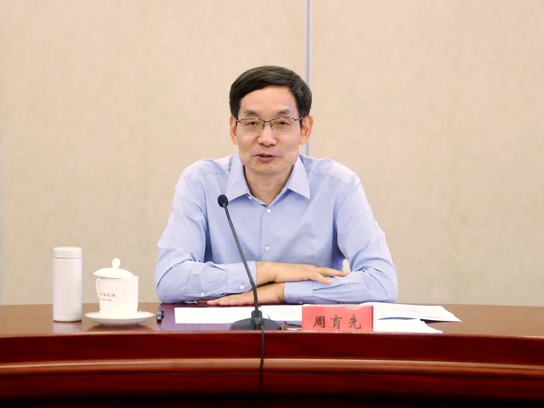 		尊龙凯时集团第一期新任向导职员培训班圆满结业_尊龙凯时要闻_尊龙凯时集团有限公司	
